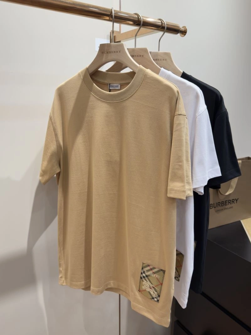 Burberry T-Shirts Sporty 103469