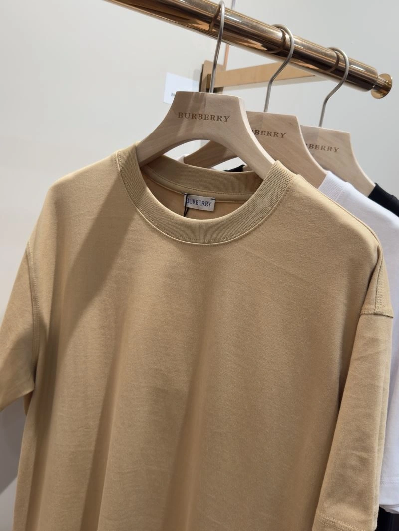 Burberry T-Shirts Sporty 103469