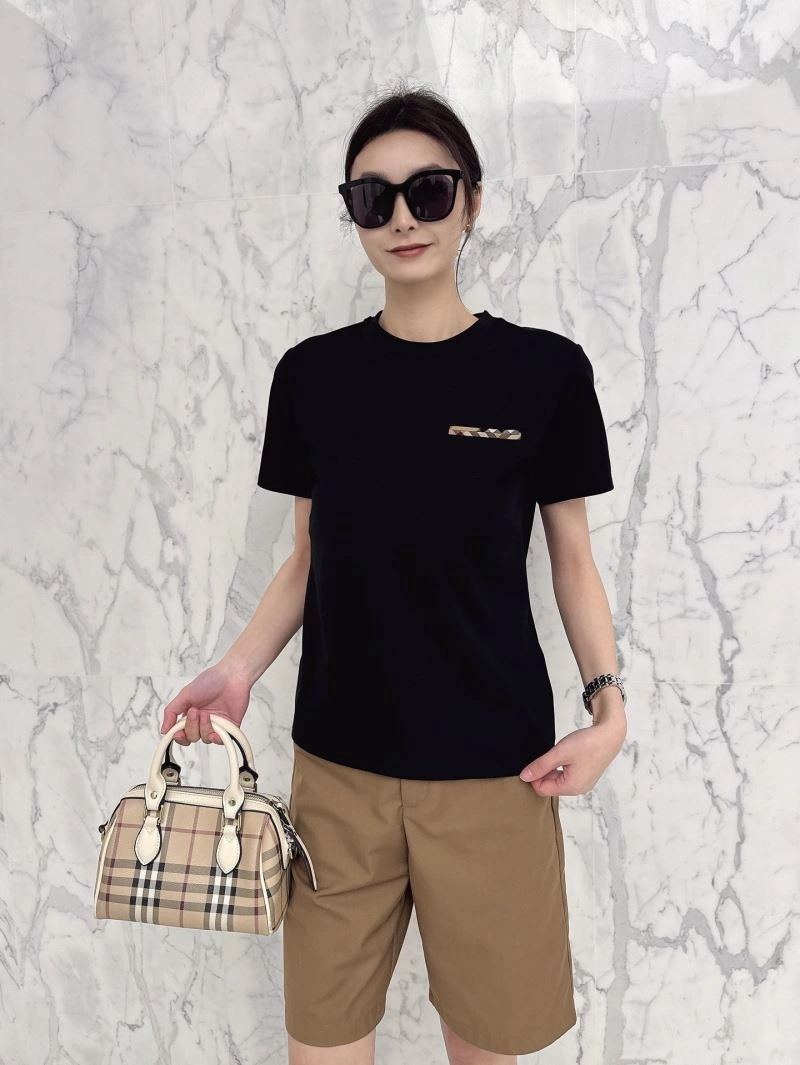 Unisex Burberry T-Shirts 103419