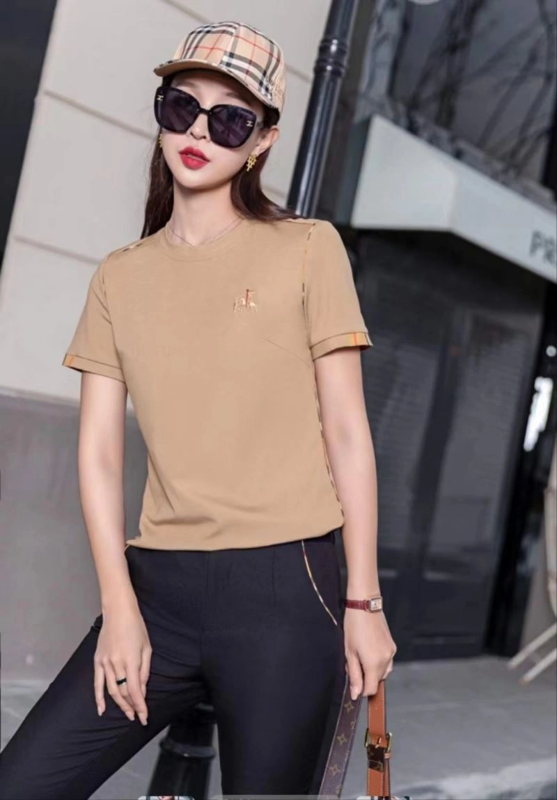 Burberry T-Shirts Unisex 103424