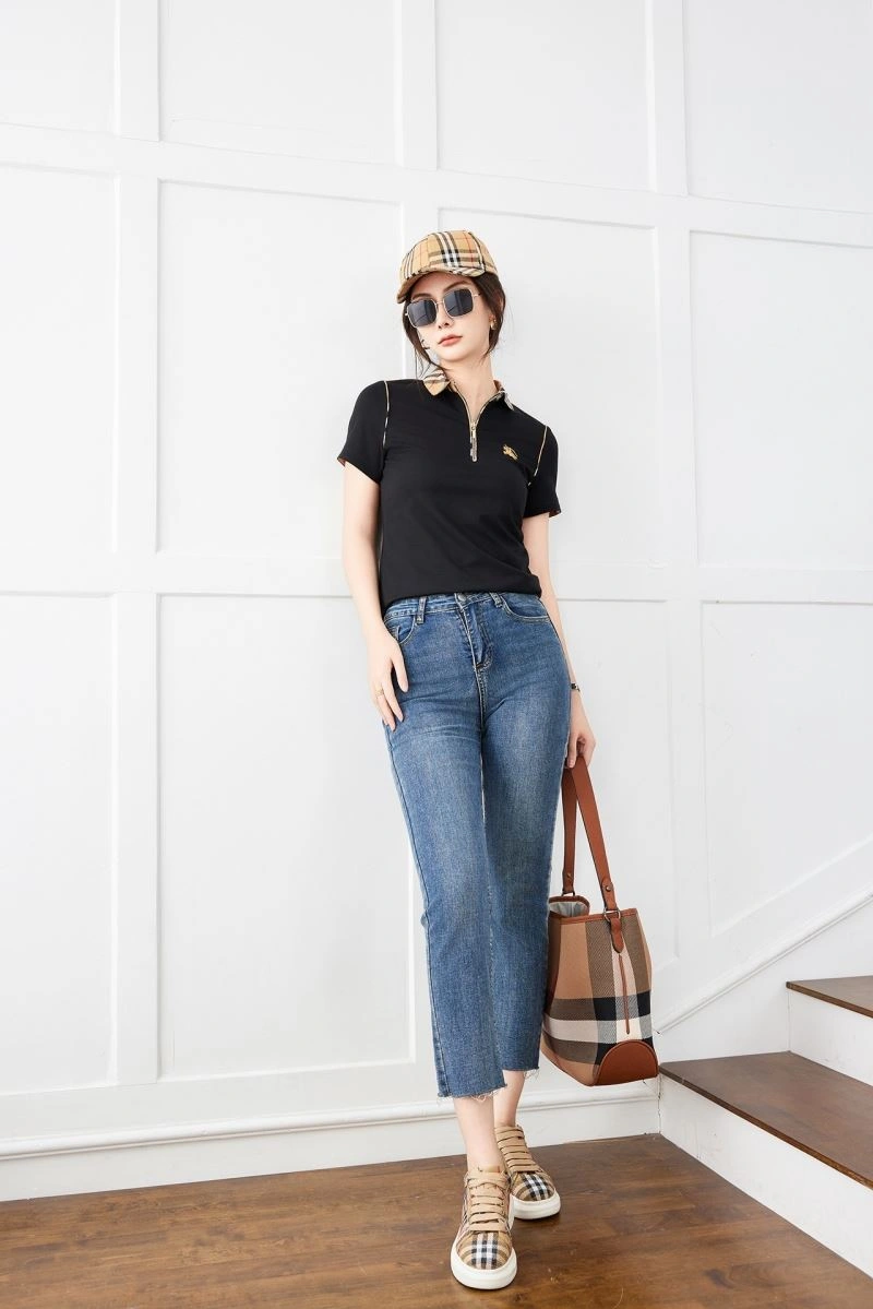 Seasonal Burberry T-Shirts 103405