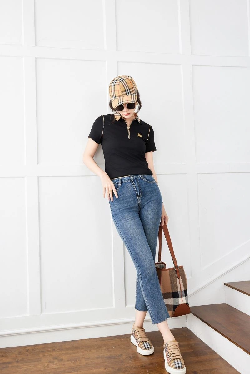 Seasonal Burberry T-Shirts 103405