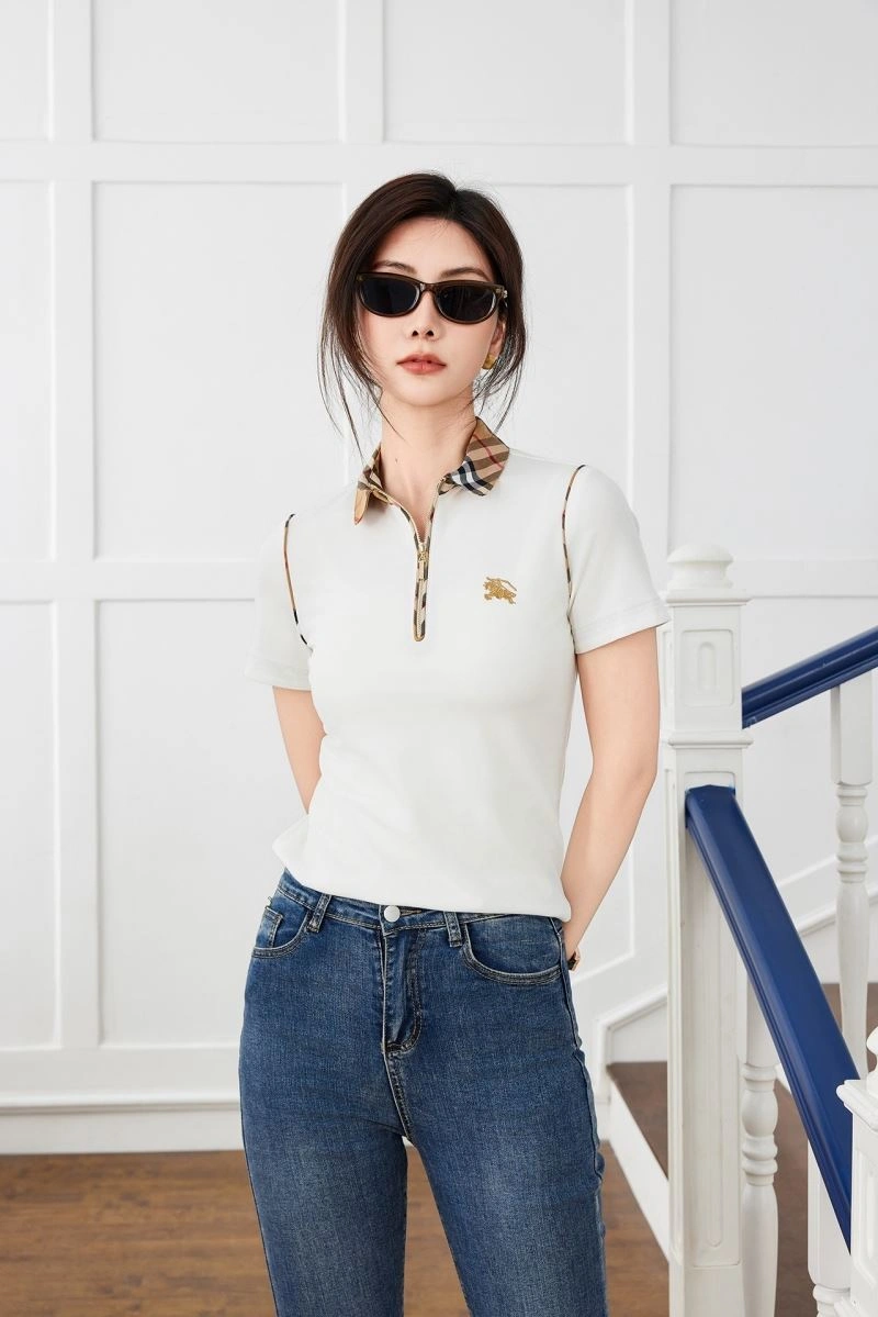 Burberry T-Shirts Neat 103404