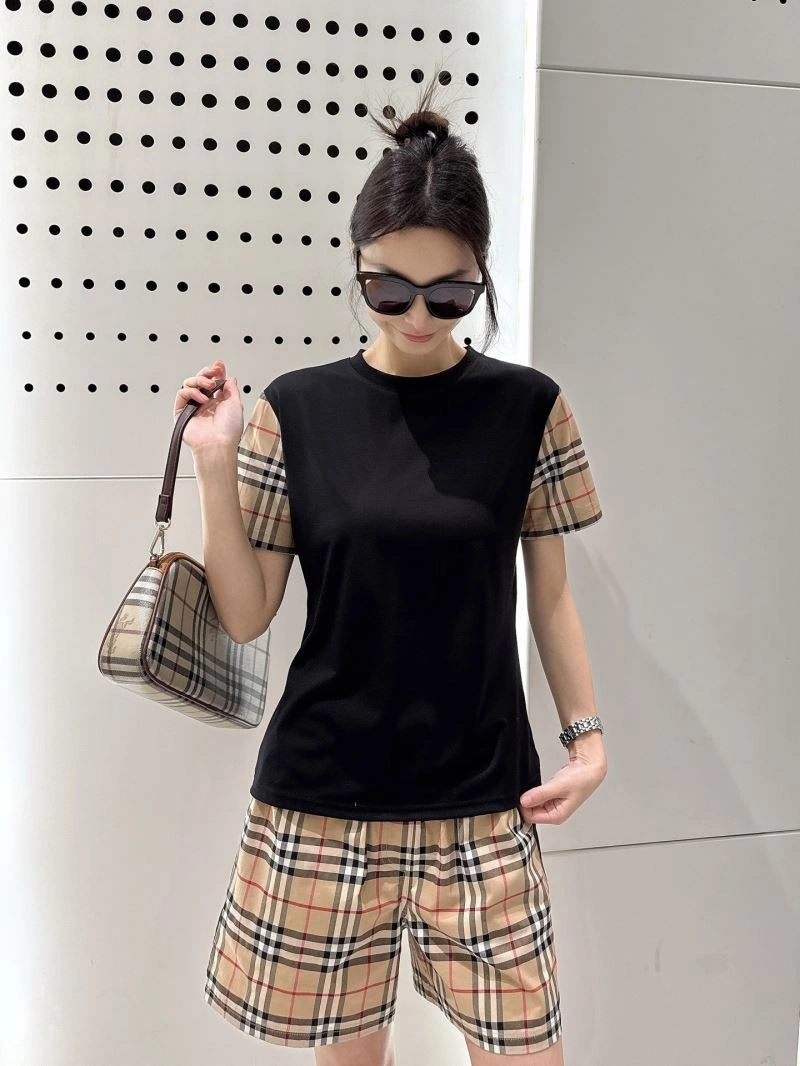 FashionForward Burberry T-Shirts 103396