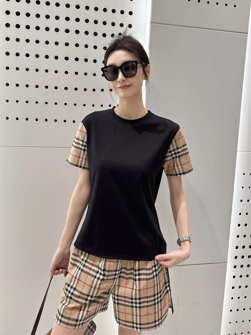 FashionForward Burberry T-Shirts 103396