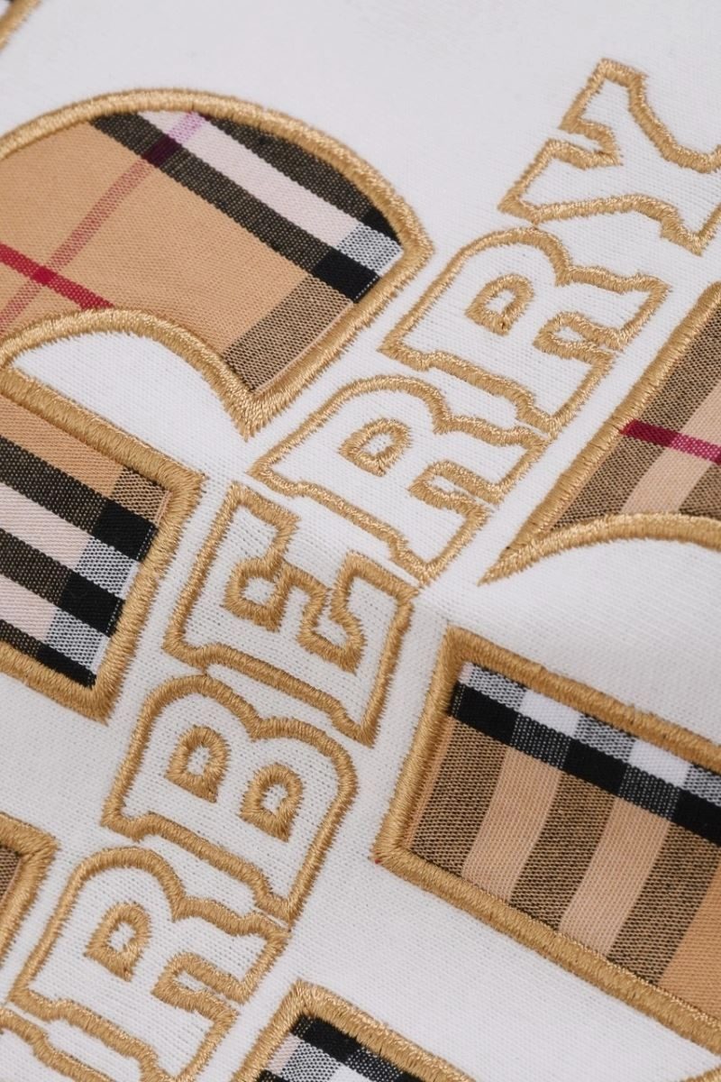 Youthful Burberry T-Shirts 103392
