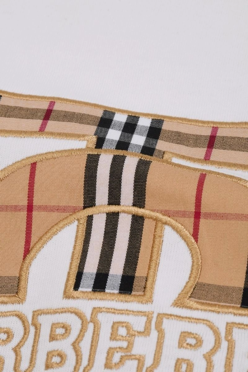 Youthful Burberry T-Shirts 103392