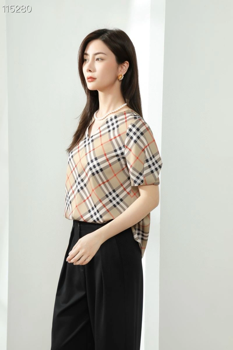 SmoothTexture Burberry T-Shirts 103386