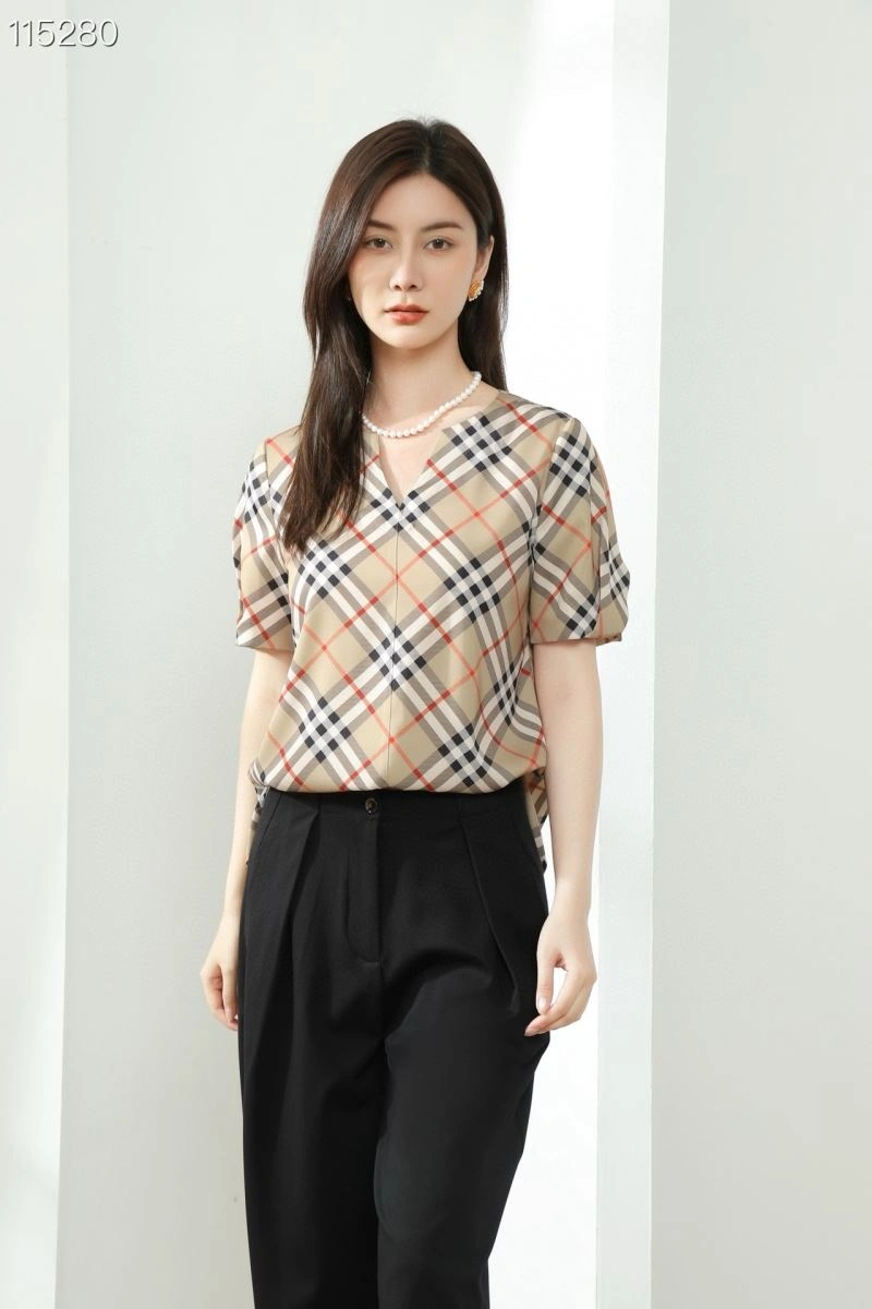 SmoothTexture Burberry T-Shirts 103386
