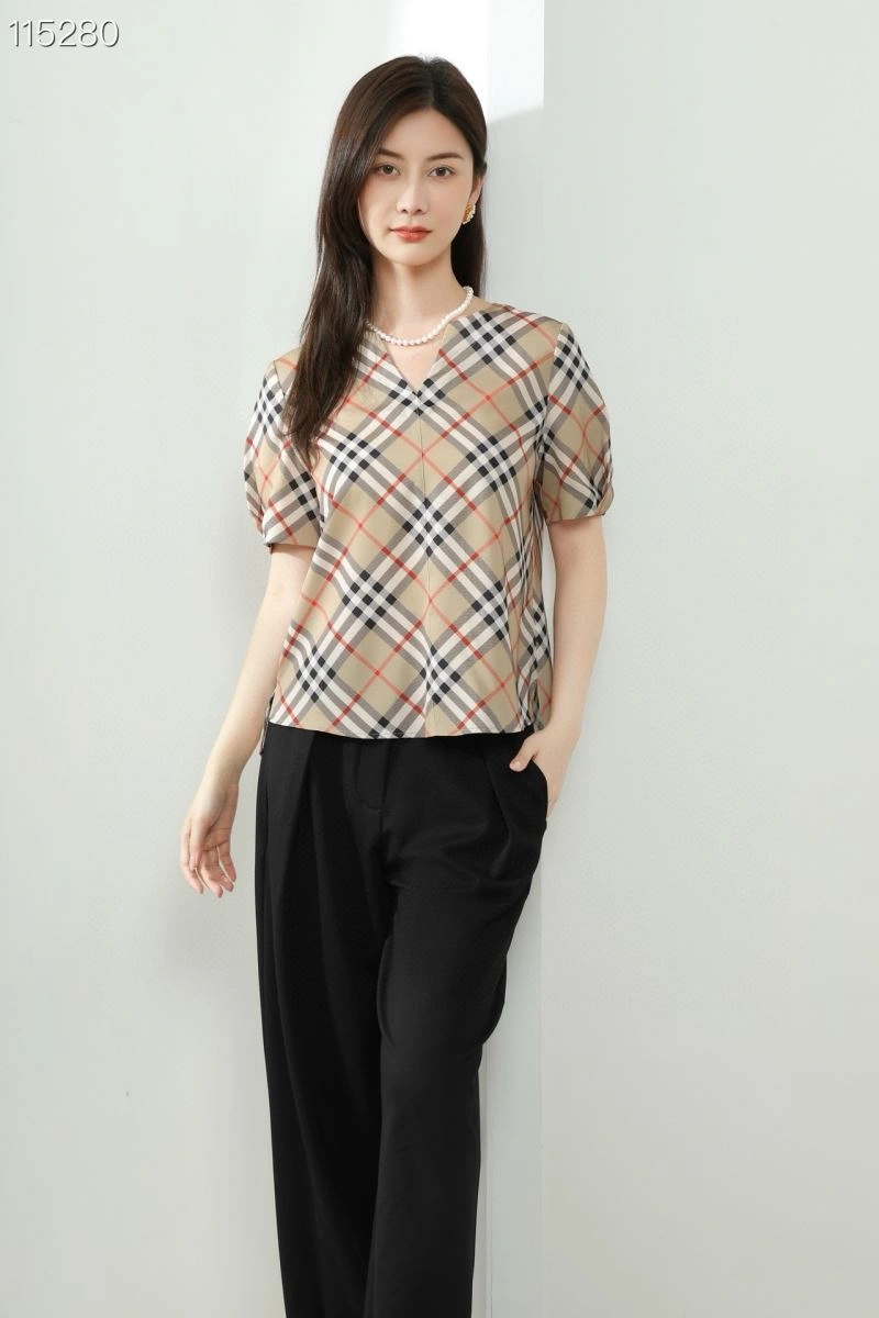 SmoothTexture Burberry T-Shirts 103386