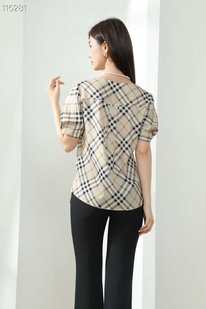 Burberry T-Shirts Breathable 103388