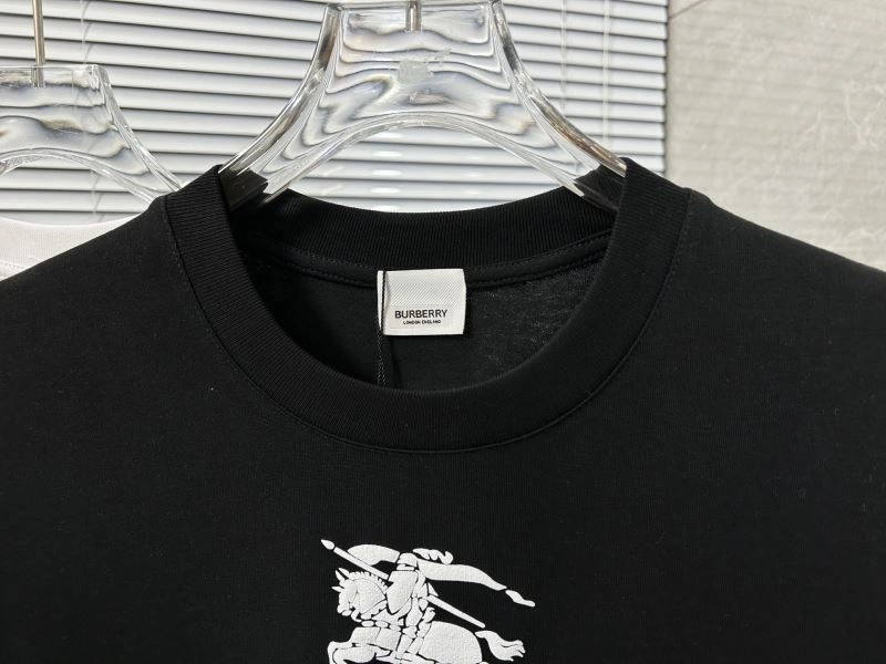 Youthful Burberry T-Shirts 103384