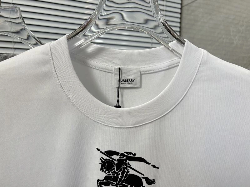 Trendsetting Burberry T-Shirts 103385