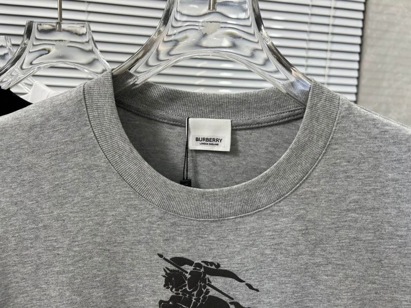 Burberry T-Shirts ModernLook 103415