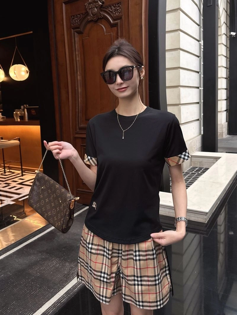 Burberry T-Shirts TimelessDesign 103339