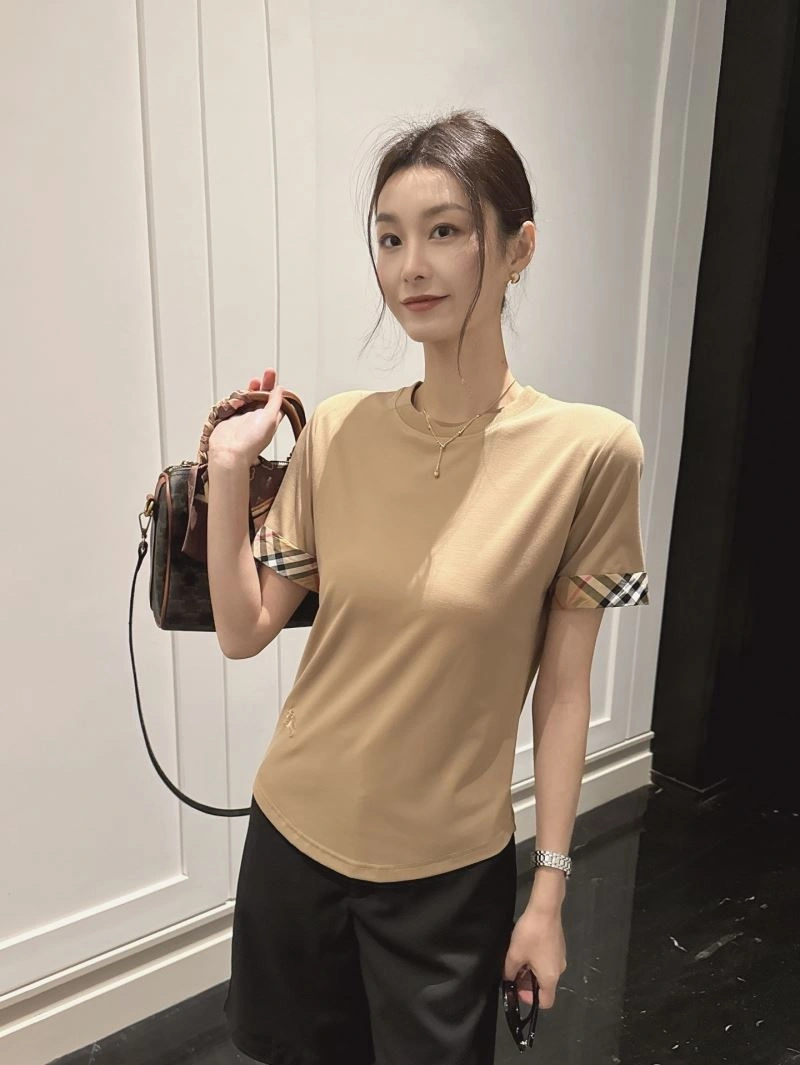 Burberry T-Shirts Breathable 103337