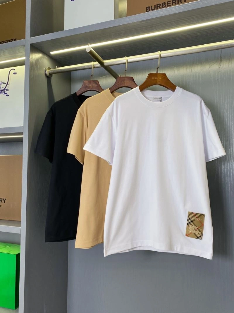Burberry T-Shirts Lightweight 103377