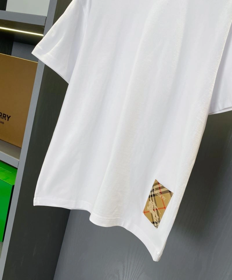 Burberry T-Shirts Lightweight 103377