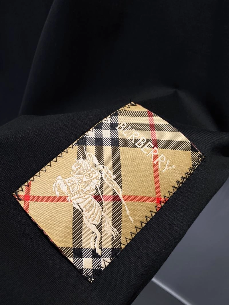 Burberry T-Shirts Chic 103372