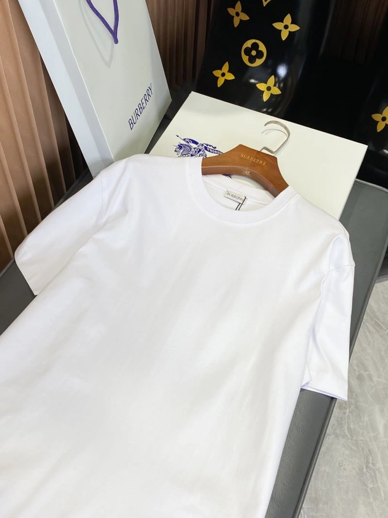 Burberry T-Shirts Refined 103362