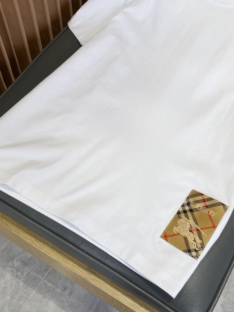 Burberry T-Shirts Refined 103362