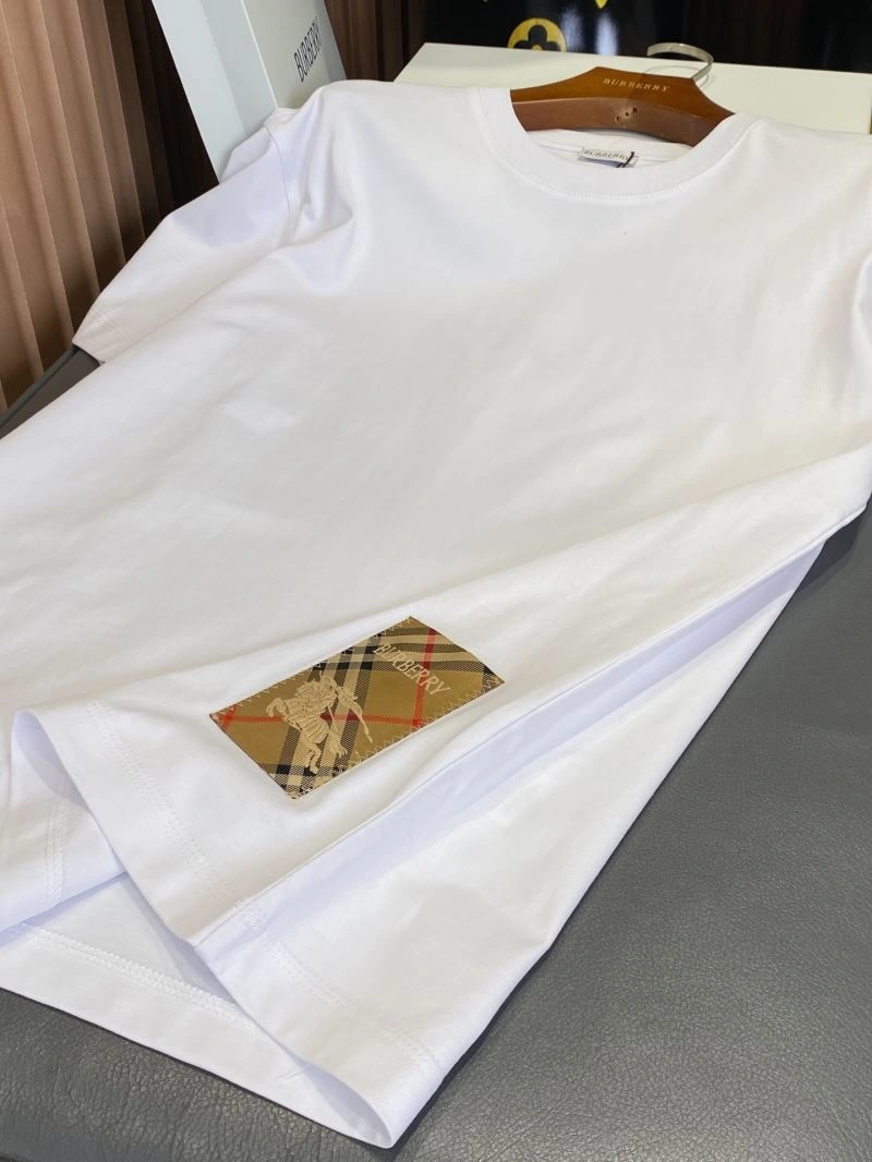 Burberry T-Shirts Refined 103362