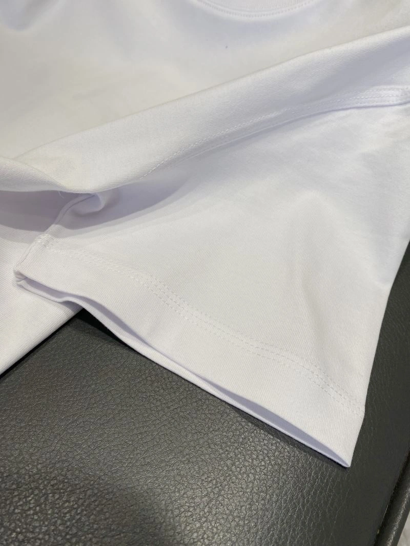 Burberry T-Shirts Refined 103362