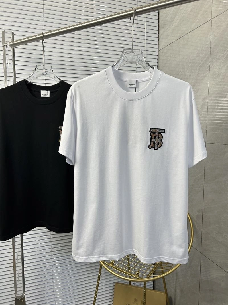 Burberry T-Shirts Sporty 103344