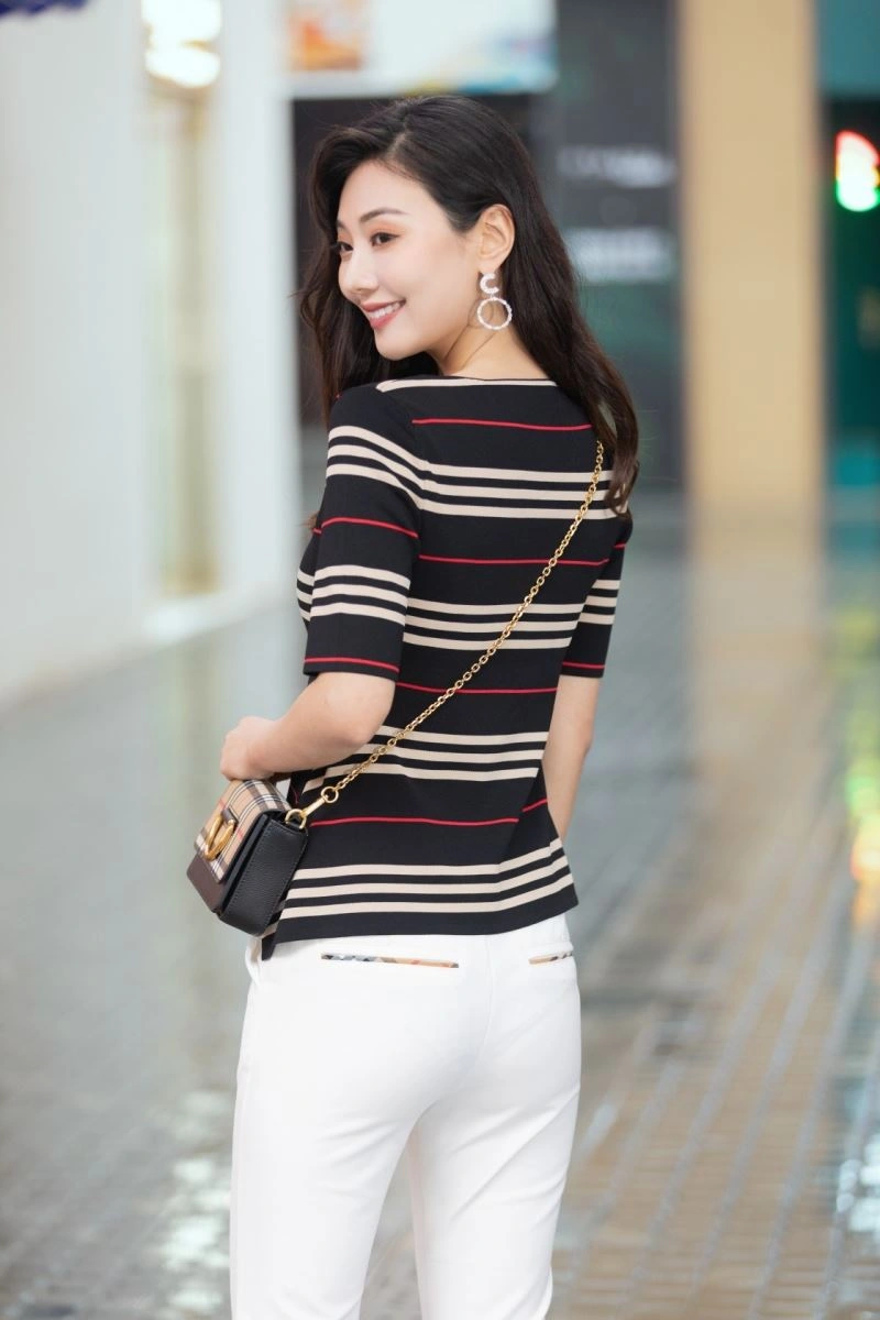 Bright Burberry T-Shirts 103314