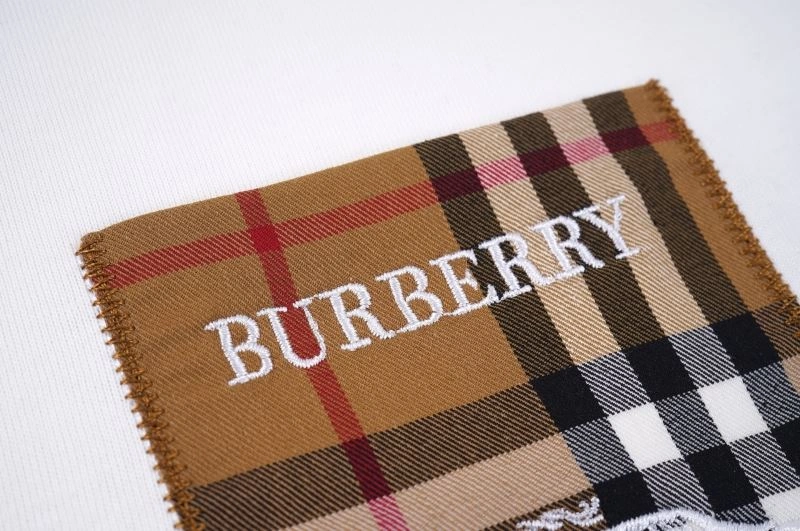 Burberry T-Shirts Chic 105800
