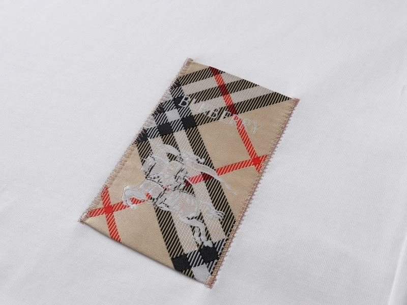 Effortless Burberry T-Shirts 102993