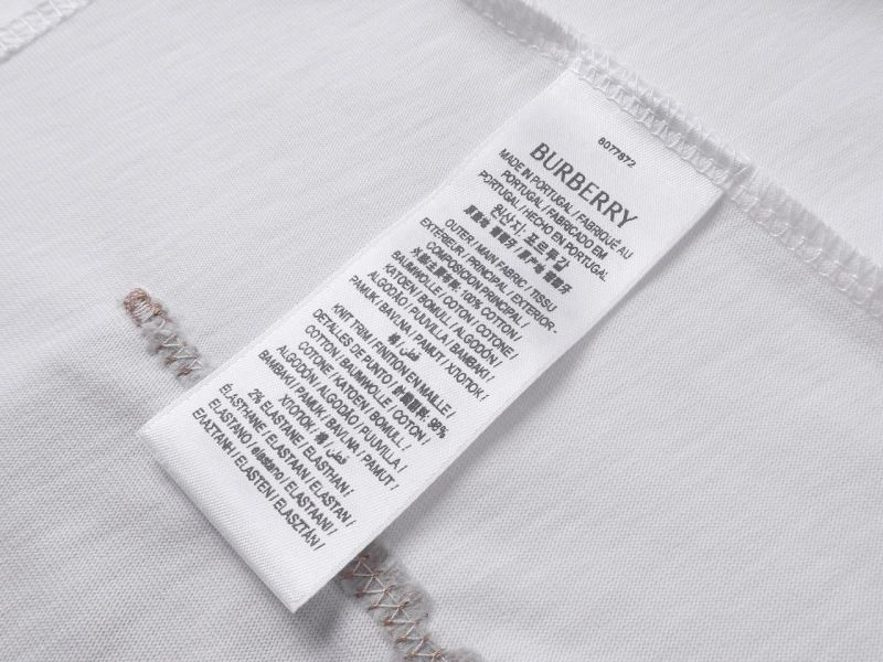 Effortless Burberry T-Shirts 102993