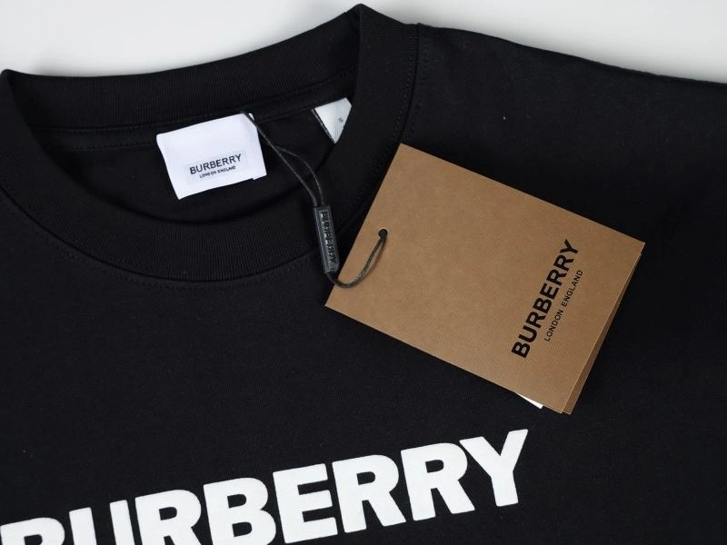 Burberry T-Shirts Resilient 102991