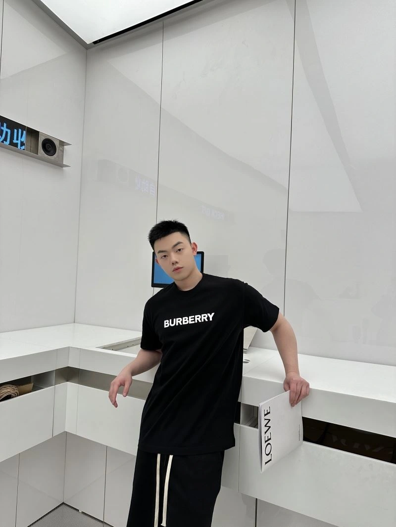 Burberry T-Shirts Resilient 102991