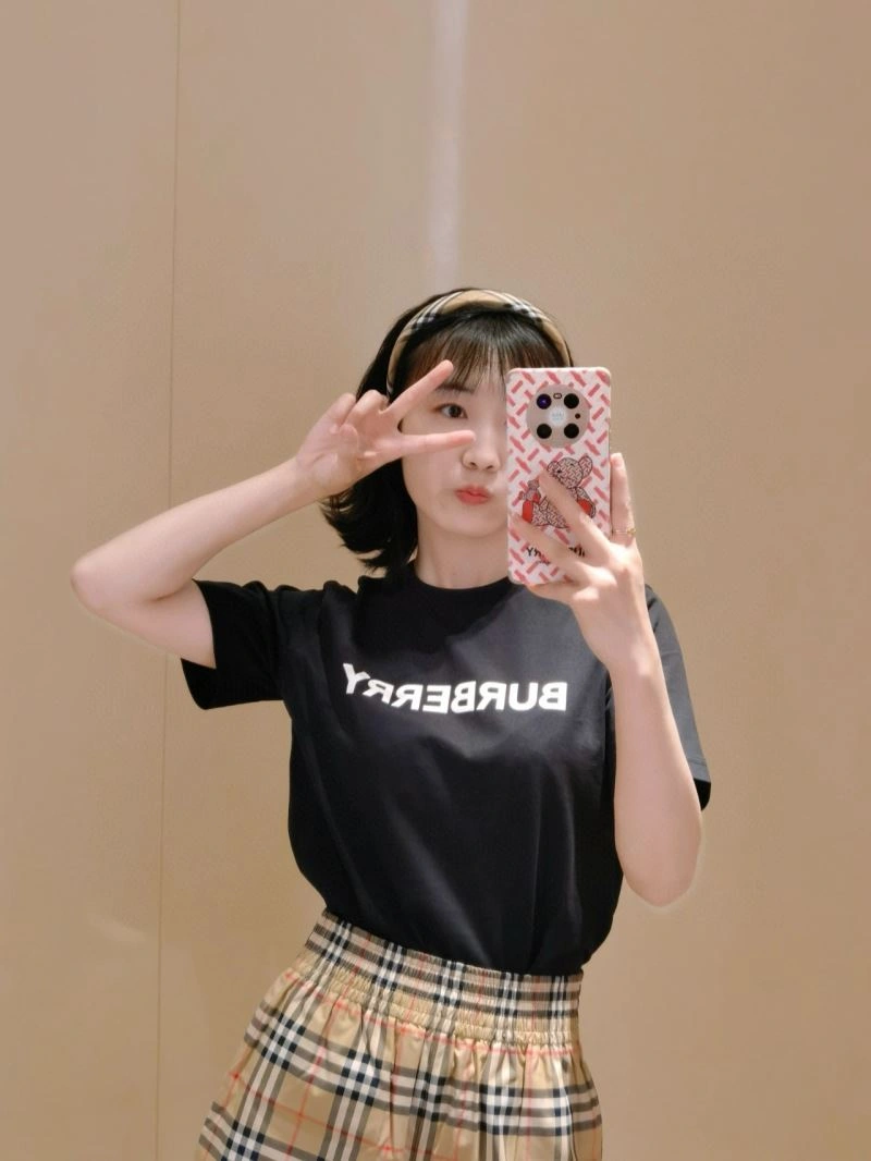 Burberry T-Shirts Resilient 102991