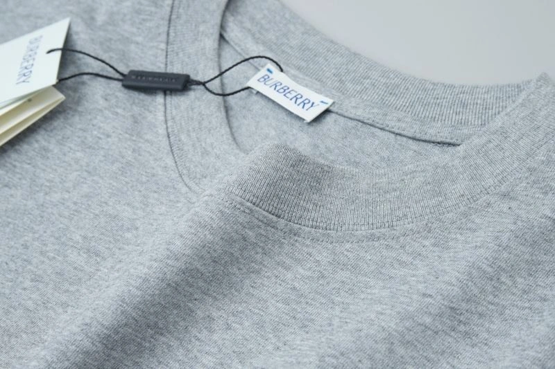 Flexible Burberry T-Shirts 102981