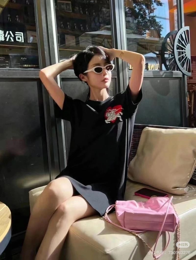 Compact Burberry T-Shirts 102986