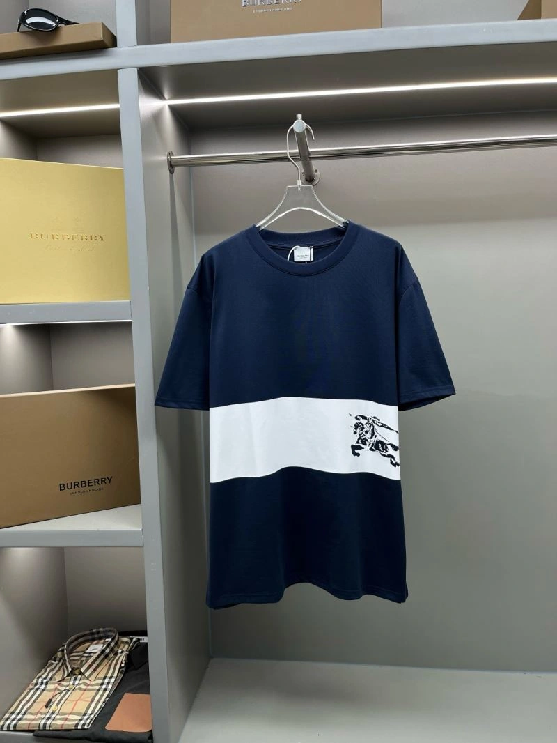 Sleek Burberry T-Shirts 102985