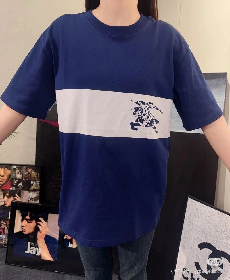 Sleek Burberry T-Shirts 102985