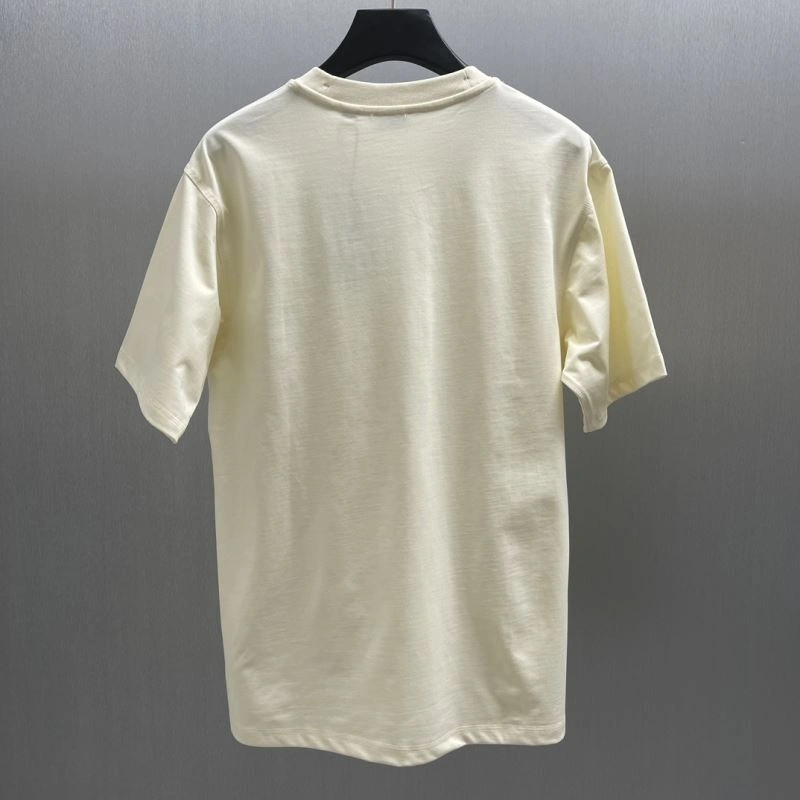 Sleek Burberry T-Shirts 102995