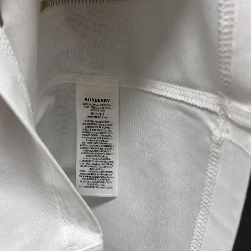 Burberry T-Shirts UrbanChic 102997