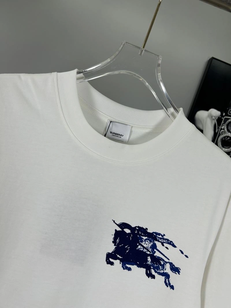 Burberry T-Shirts Elegant 102957