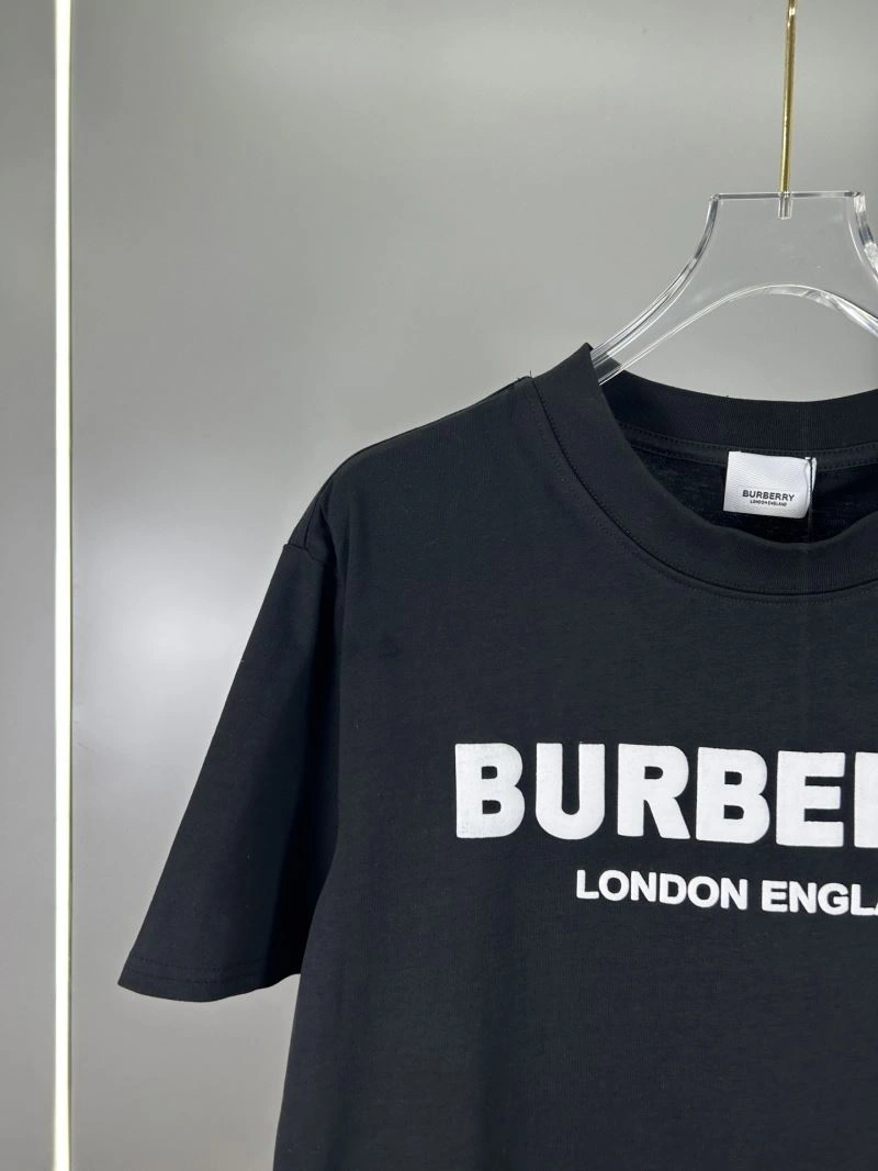 Burberry T-Shirts Resilient 102941