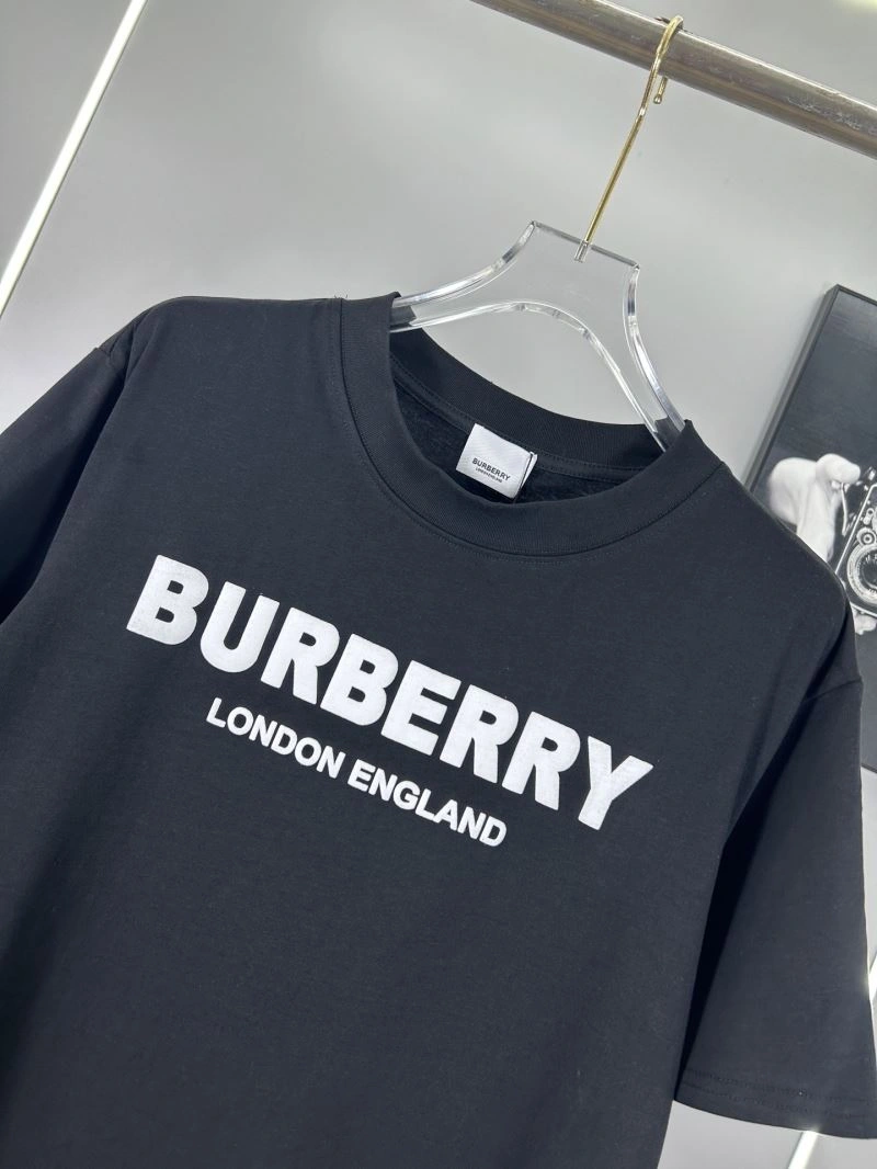 Burberry T-Shirts Resilient 102941