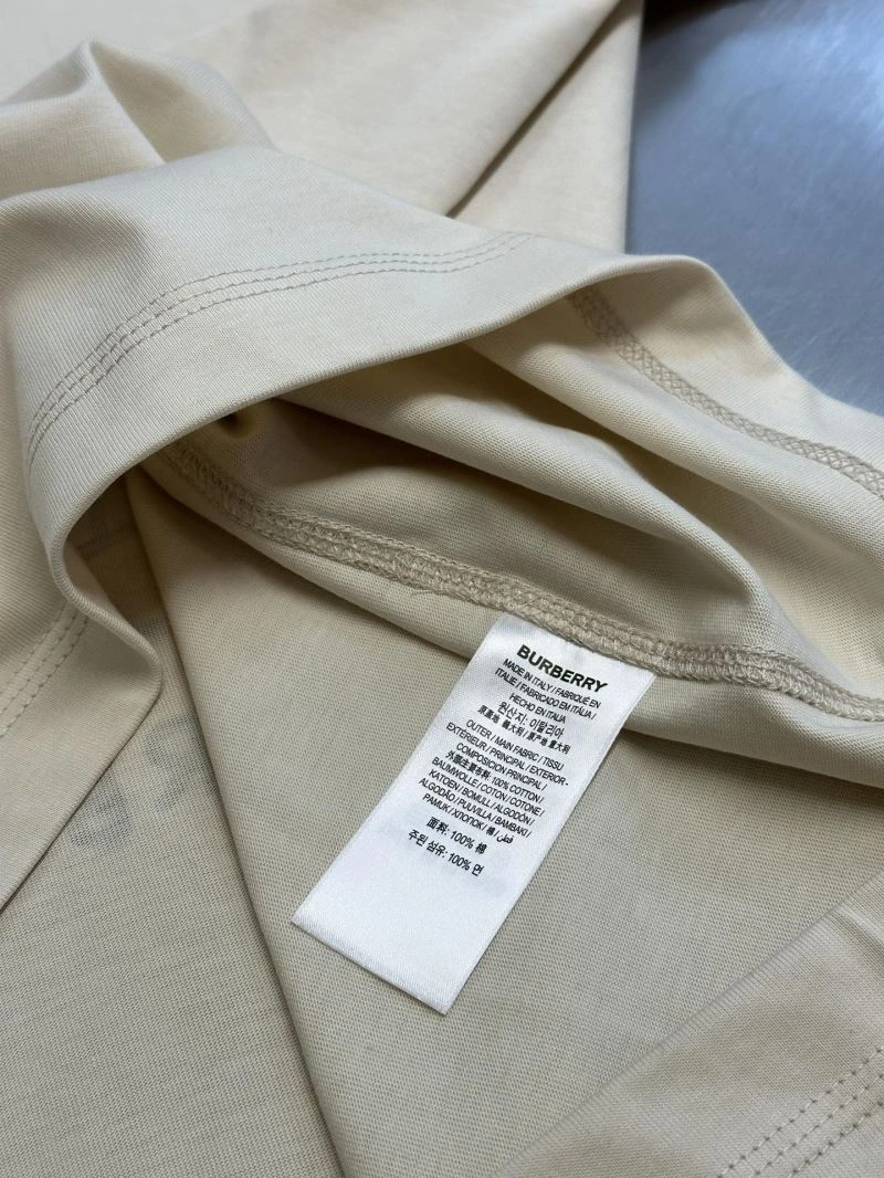 Reliable Burberry T-Shirts 102927