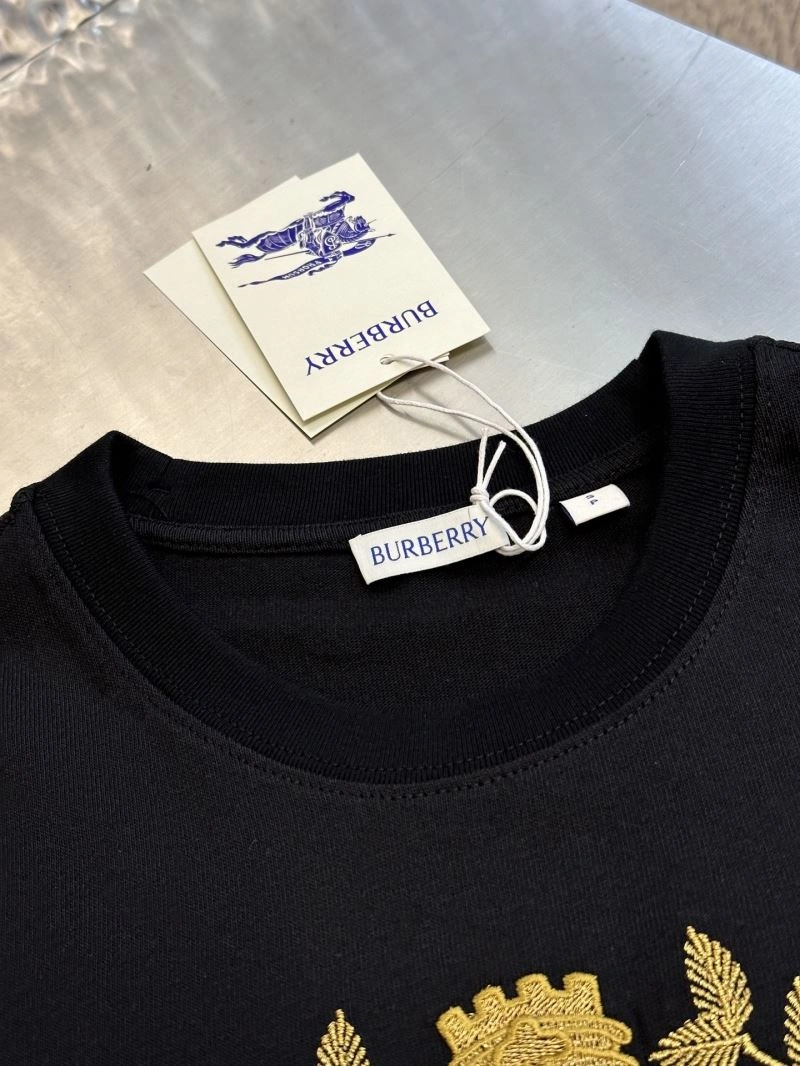 Burberry T-Shirts Seasonal 102926