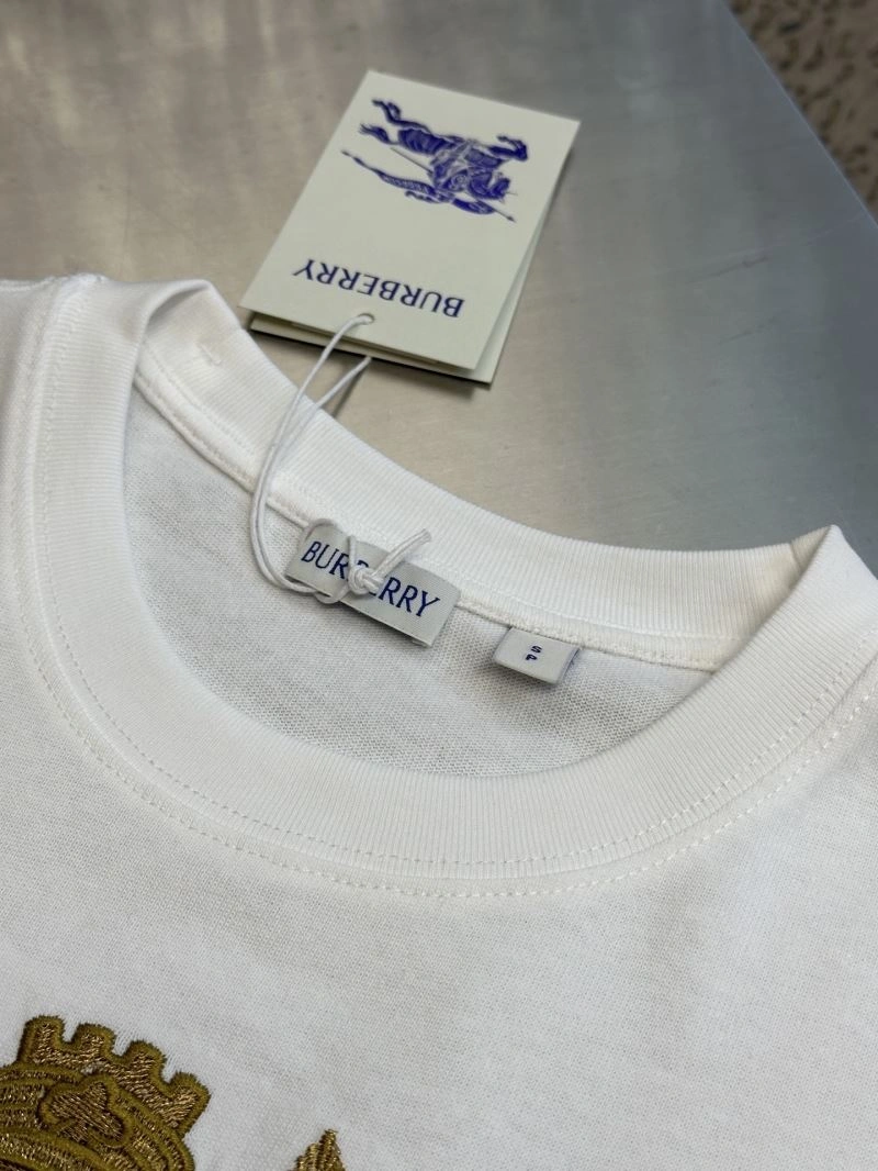 Burberry T-Shirts FashionForward 102925