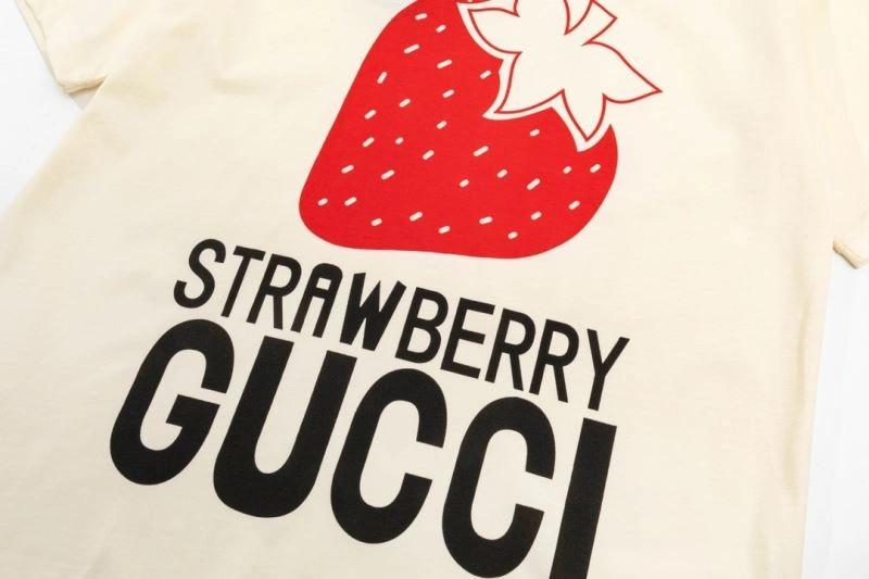 WellDesigned Burberry T-Shirts 102892