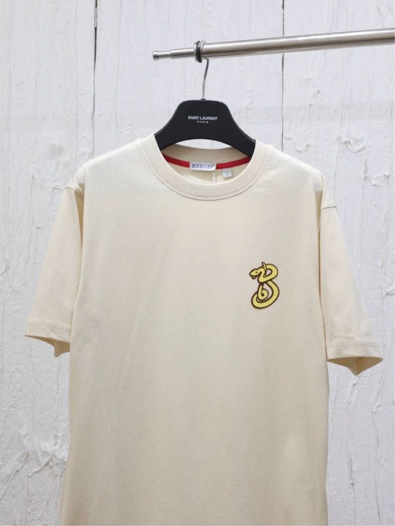 Youthful Burberry T-Shirts 102891