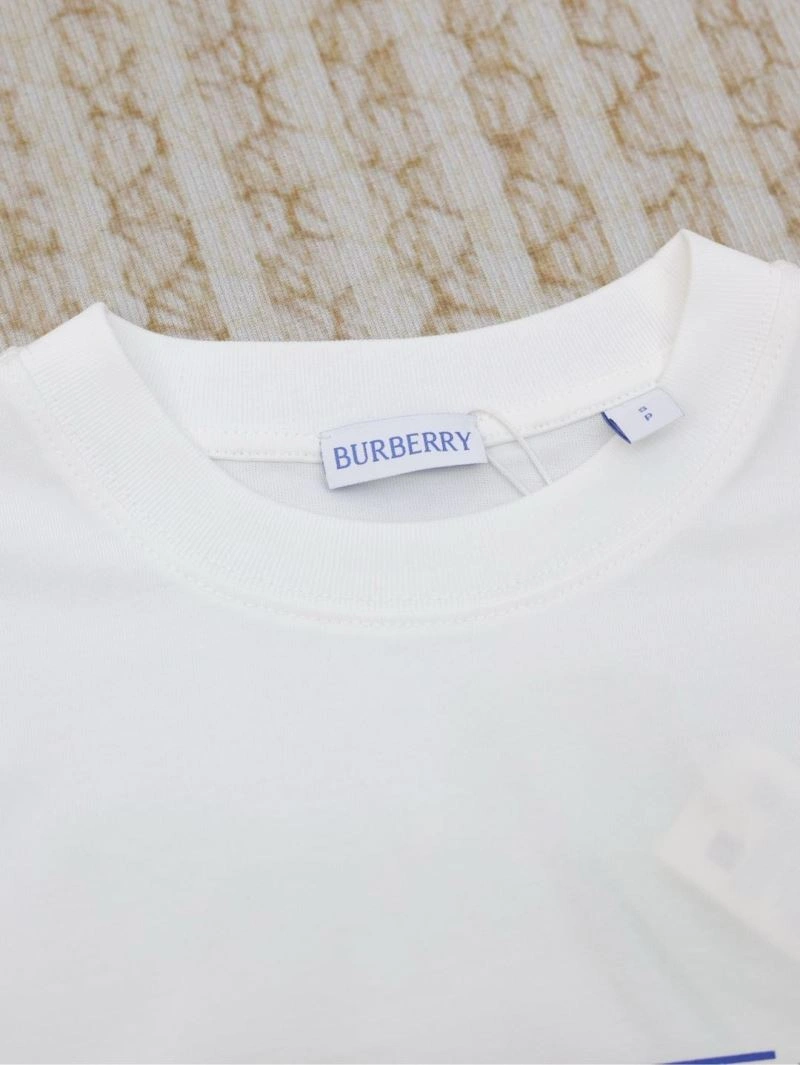 Refined Burberry T-Shirts 102888